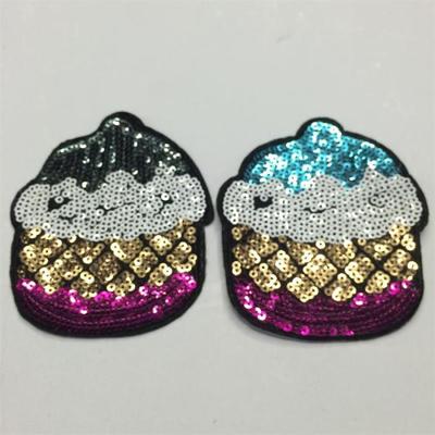 服裝輔料機繡3厘亮片漢堡鞋花飾品箱包帽子布貼_添祥服飾輔料_義烏國際商貿城四區_義烏購
